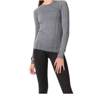 IVIVVA BY LULULEMON Fly Tech Long Sleeve In Black Size S/P